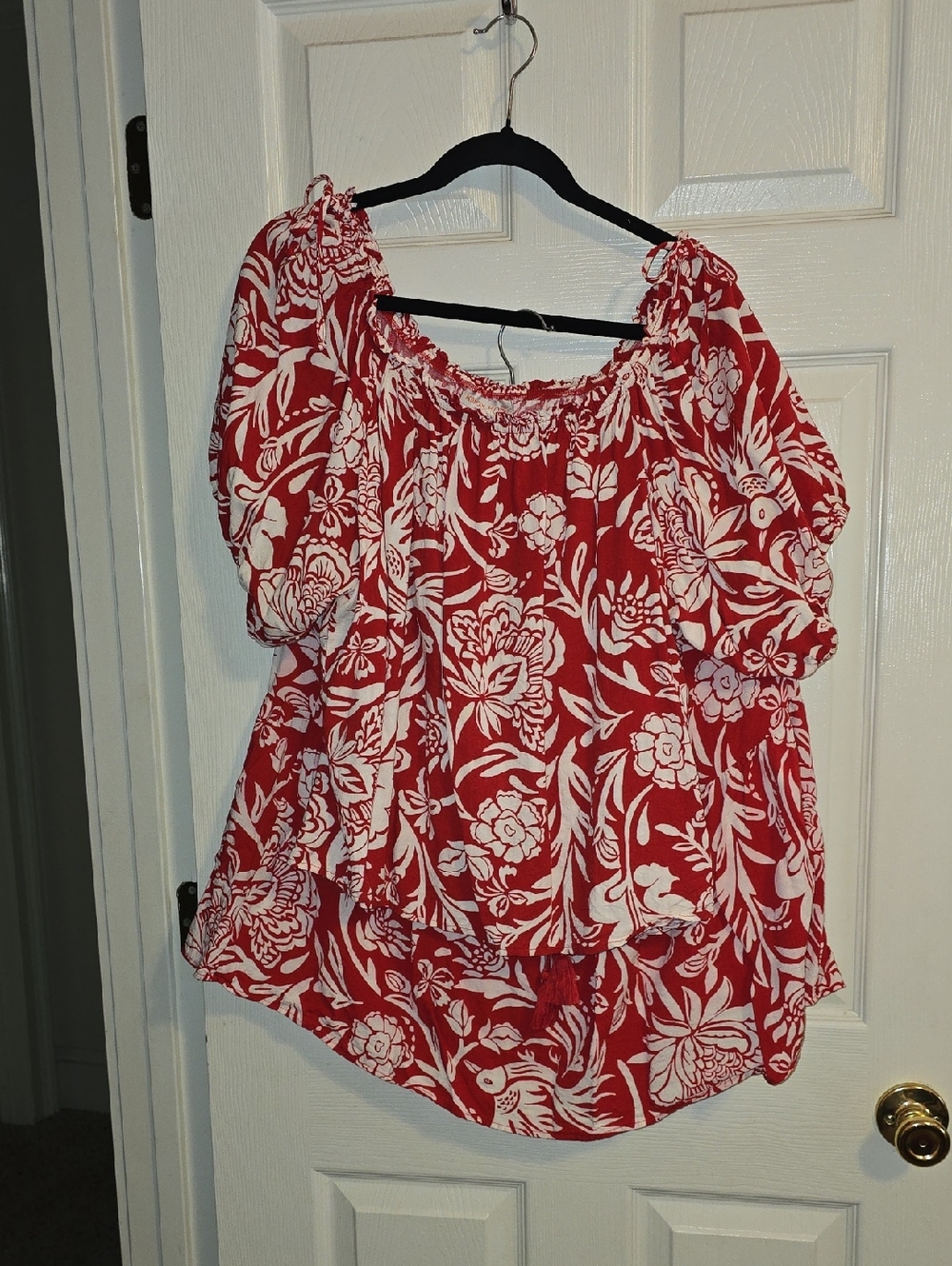 Knox Rose Red and White Floral Off-Shoulder Blouse & Matching Skirt